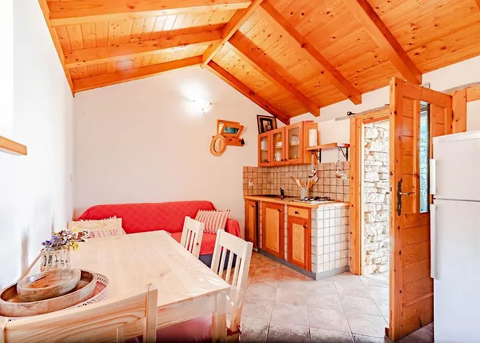 Secluded House With A Parking Space Cove Rasohatica, Korcula - 16651 Casa vacanze