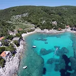 Secluded House With A Parking Space Cove Rasohatica, Korcula - 16651 Zrnovo